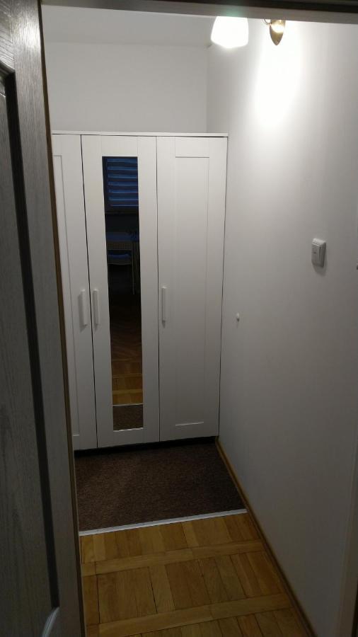 Apartament Zielona Wierzba Blisko Sky Tower Apartment Wroclaw Exterior photo